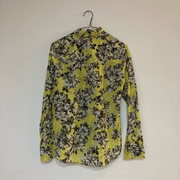 J CREW woman’s Floral button up shirt, size 0 - Picture 3 of 6